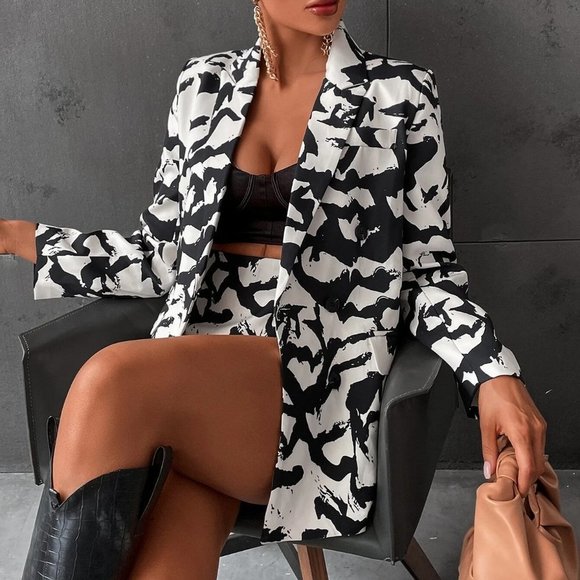 Black Preppy Womens Allover Print Blazer & Shorts - Picture 5 of 5